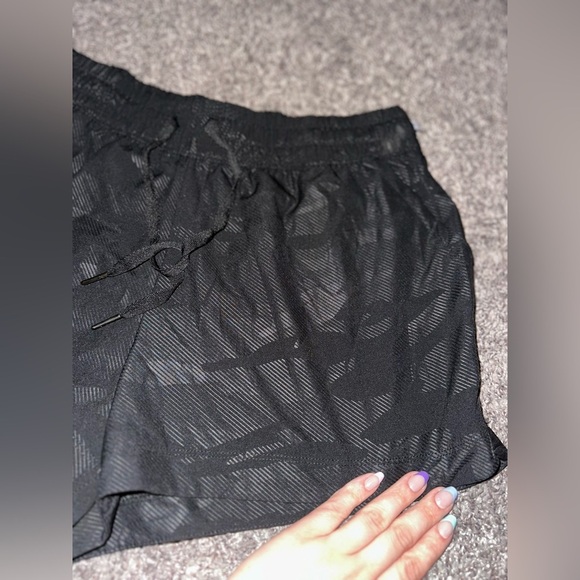 Women’s Marika Athletic Active Running Short Size Large - Picture 4 of 9